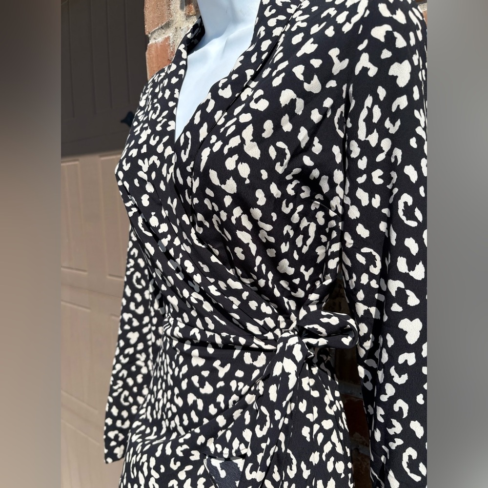 Bardot black ad white Leopard Print Wrap Dress size 6 - Picture 7 of 14